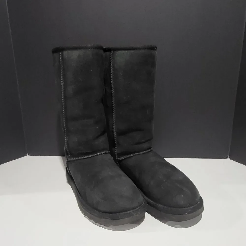 Ugg Size 6 Tall Black Boots